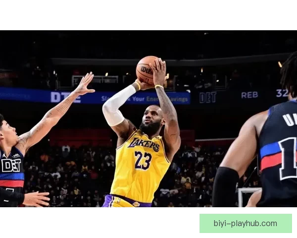 詹金斯关键时刻爆发助球队取胜湖人创生涯新高